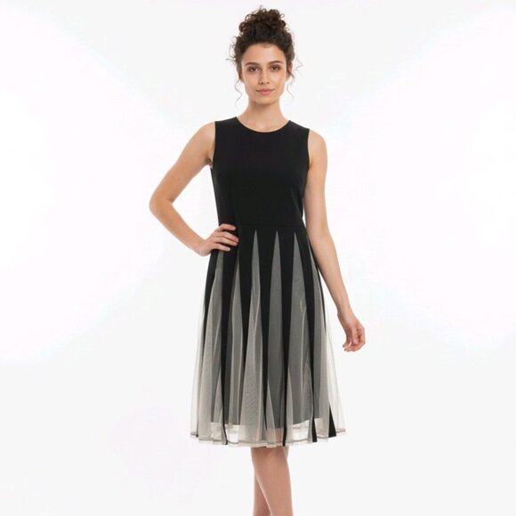 Dresses & Skirts - A-Line Scoop Neck Knee-Length Tulle Cocktail Dress
